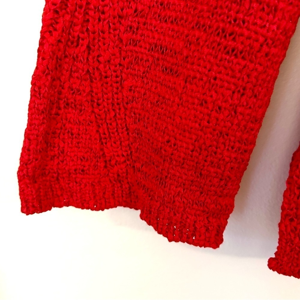 Chico’s Red V-Neck Petite Split Hem Sweater Size 1 Small or 8/10 - Picture 7 of 10